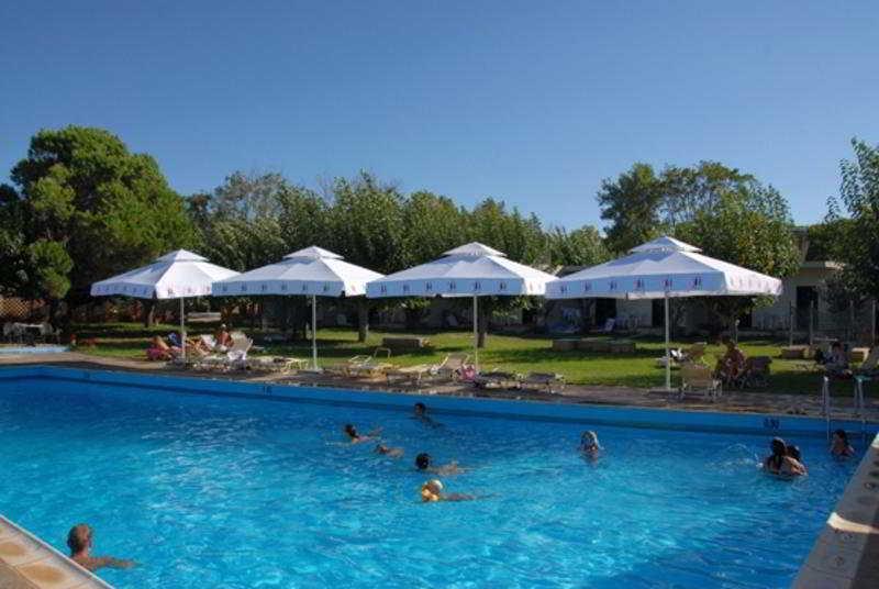 Kalamaki  Ionian Beach酒店 外观 照片